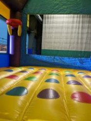 download 1686766828 Carnival Fair Bounce House (DRY)
