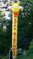 HAPPY BIRTHDAY GIRAFFE